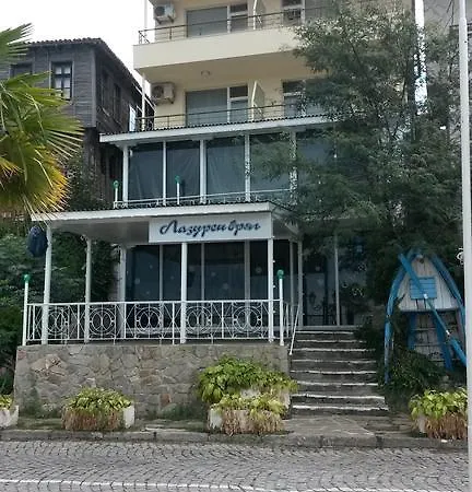 בית הארחה Lazuren Briag *